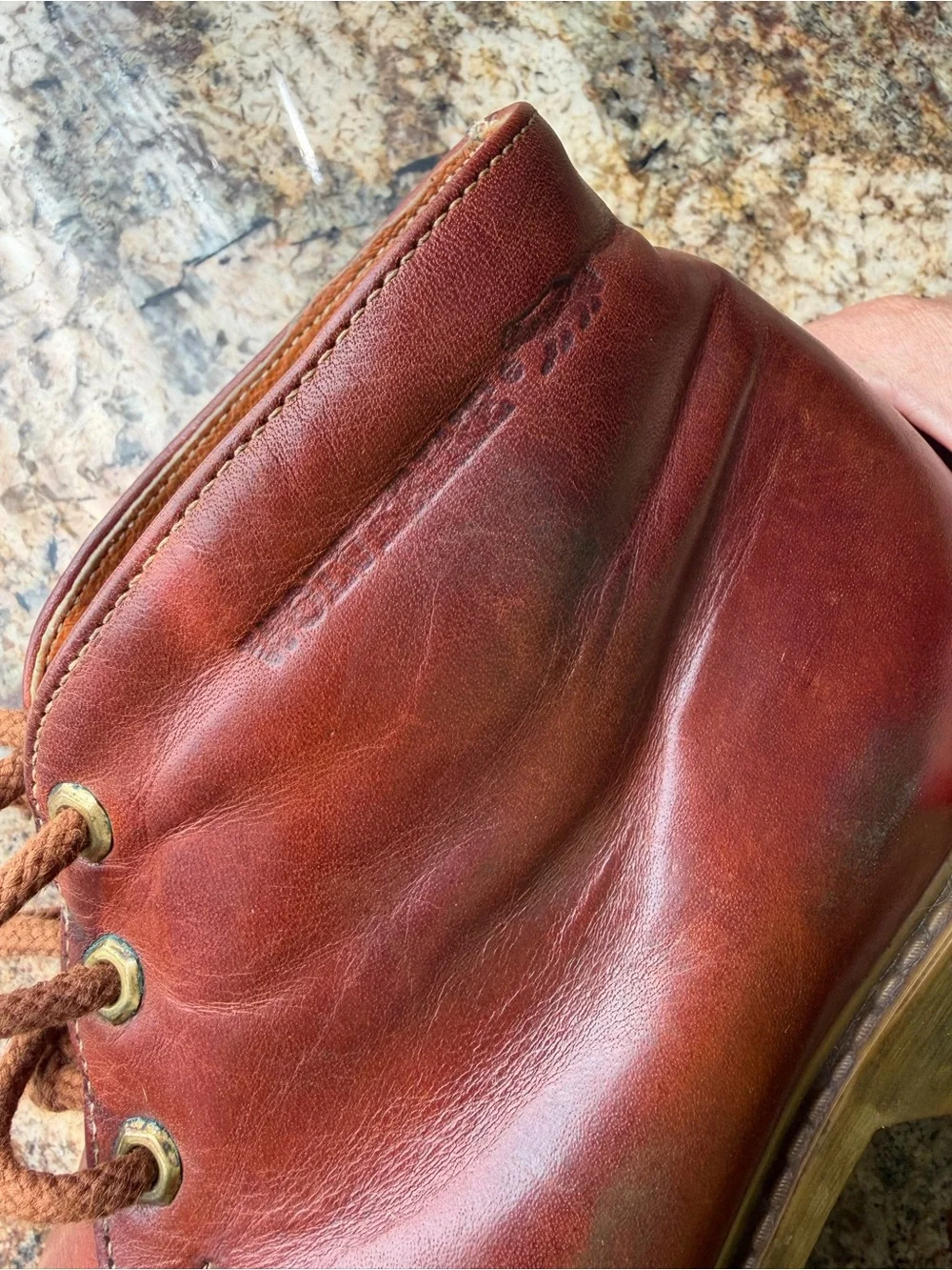 🇺🇸 1990’s WOLVERINE CHUKKA BOOTS - MADE IN USA - VINTAGE - AMAZING CONDITION